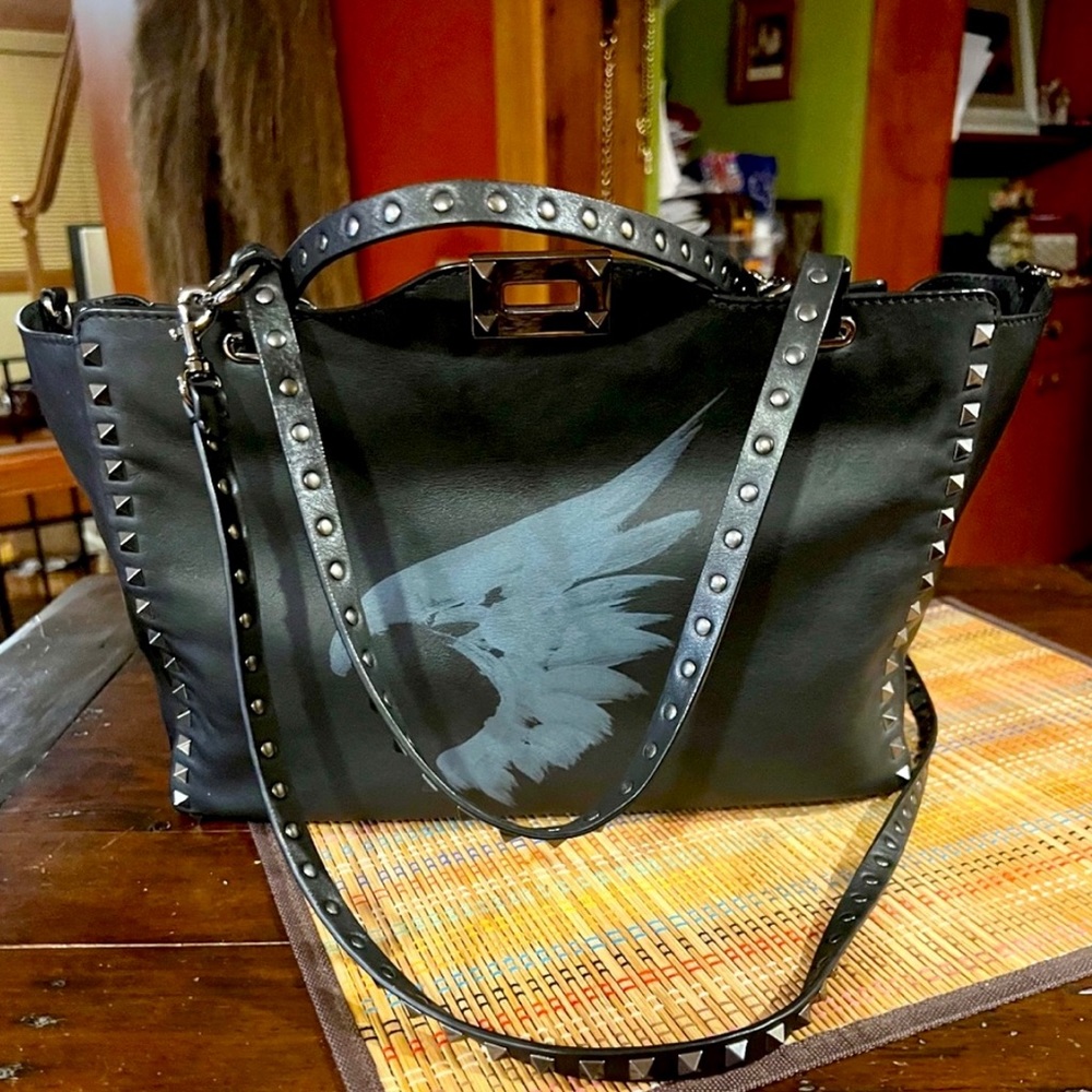 VALENTINO GARAVANI ROCKSTUD🤩 ONE OF A KIND❗️Very RARE❗️Super GORG🤩💥Retail $4000💰